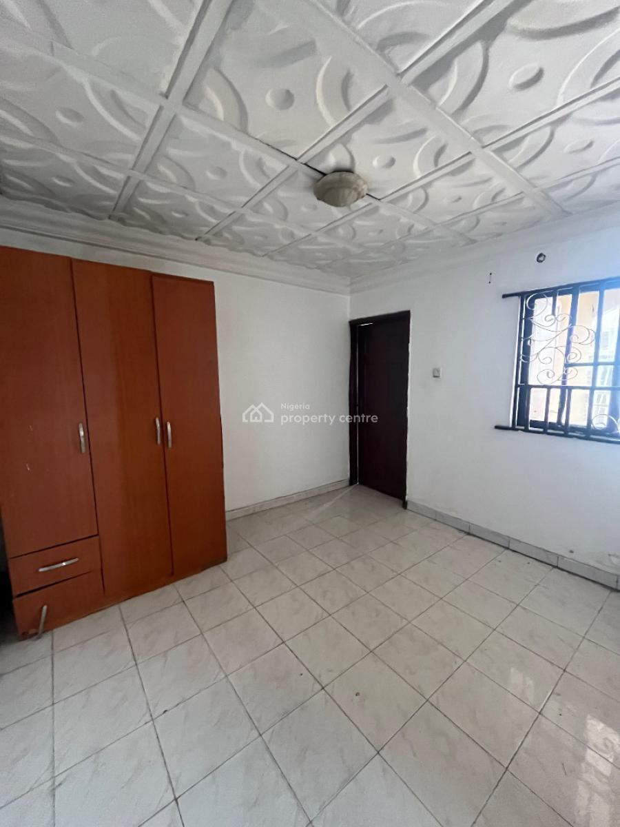 Standard Mini Flat Available, Lekki Phase 1, Lekki, Lagos, Mini Flat (room and Parlour) for Rent