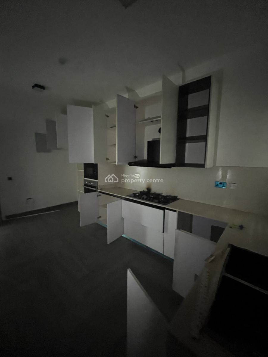 Standard 4 Bedroom Terrace Duplex Available, Lekki Phase 1, Lekki, Lagos, Terraced Duplex for Rent