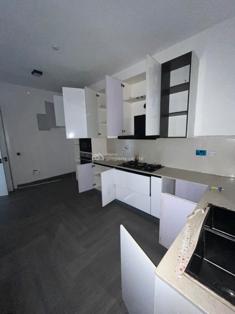 Standard 4 Bedroom Terrace Duplex Available, Lekki Phase 1, Lekki, Lagos, Terraced Duplex for Rent