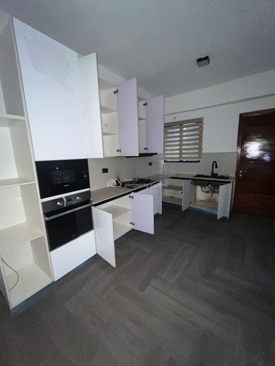 Standard 4 Bedroom Terrace Duplex Available, Lekki Phase 1, Lekki, Lagos, Terraced Duplex for Rent