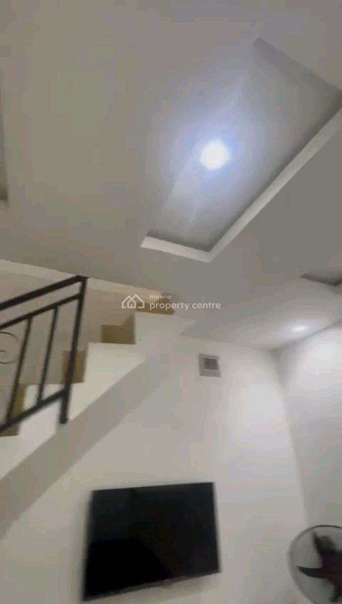 2 No of Decent Mini Duplex All Room En-suite with Guest Toilet, By Pedro Road, Shomolu, Lagos, Detached Duplex for Rent