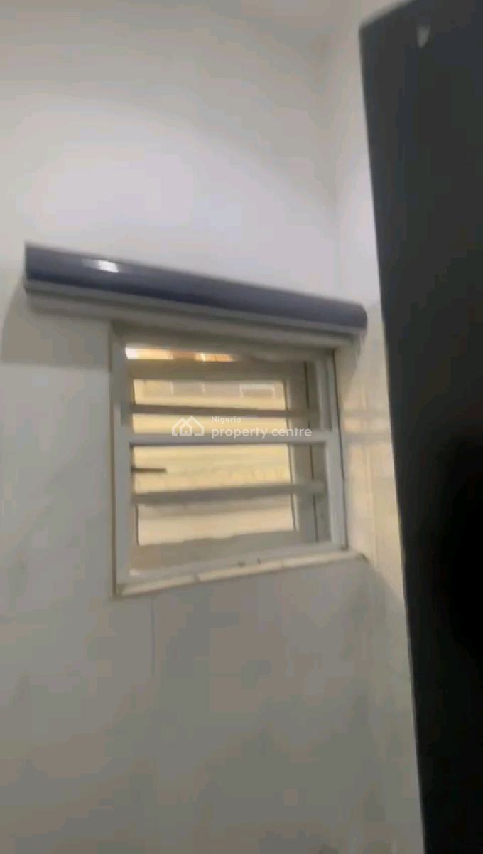 2 No of Decent Mini Duplex All Room En-suite with Guest Toilet, By Pedro Road, Shomolu, Lagos, Detached Duplex for Rent