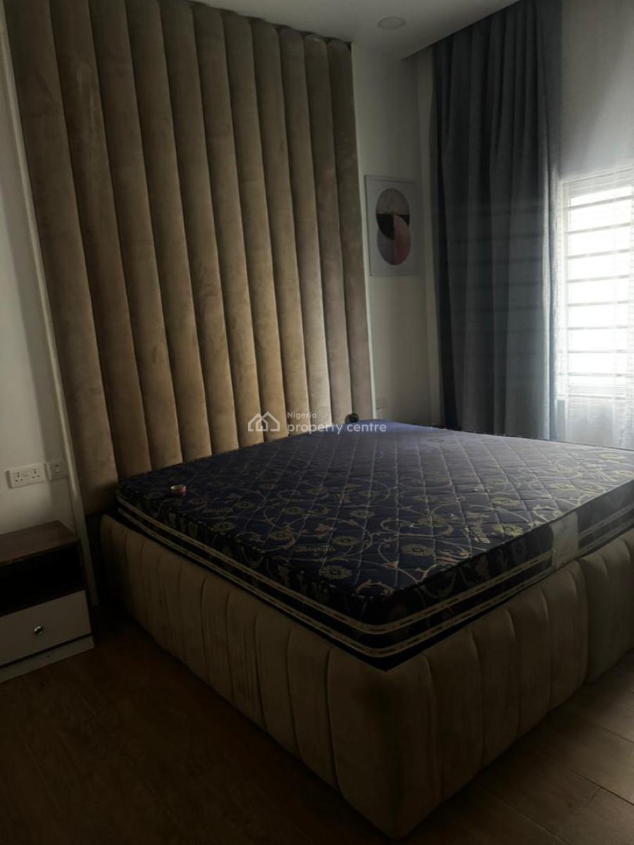 Fully Furnished 2-bedroom Apartment (upstairs), Ologolo, Lekki, Lagos, Flat / Apartment for Rent