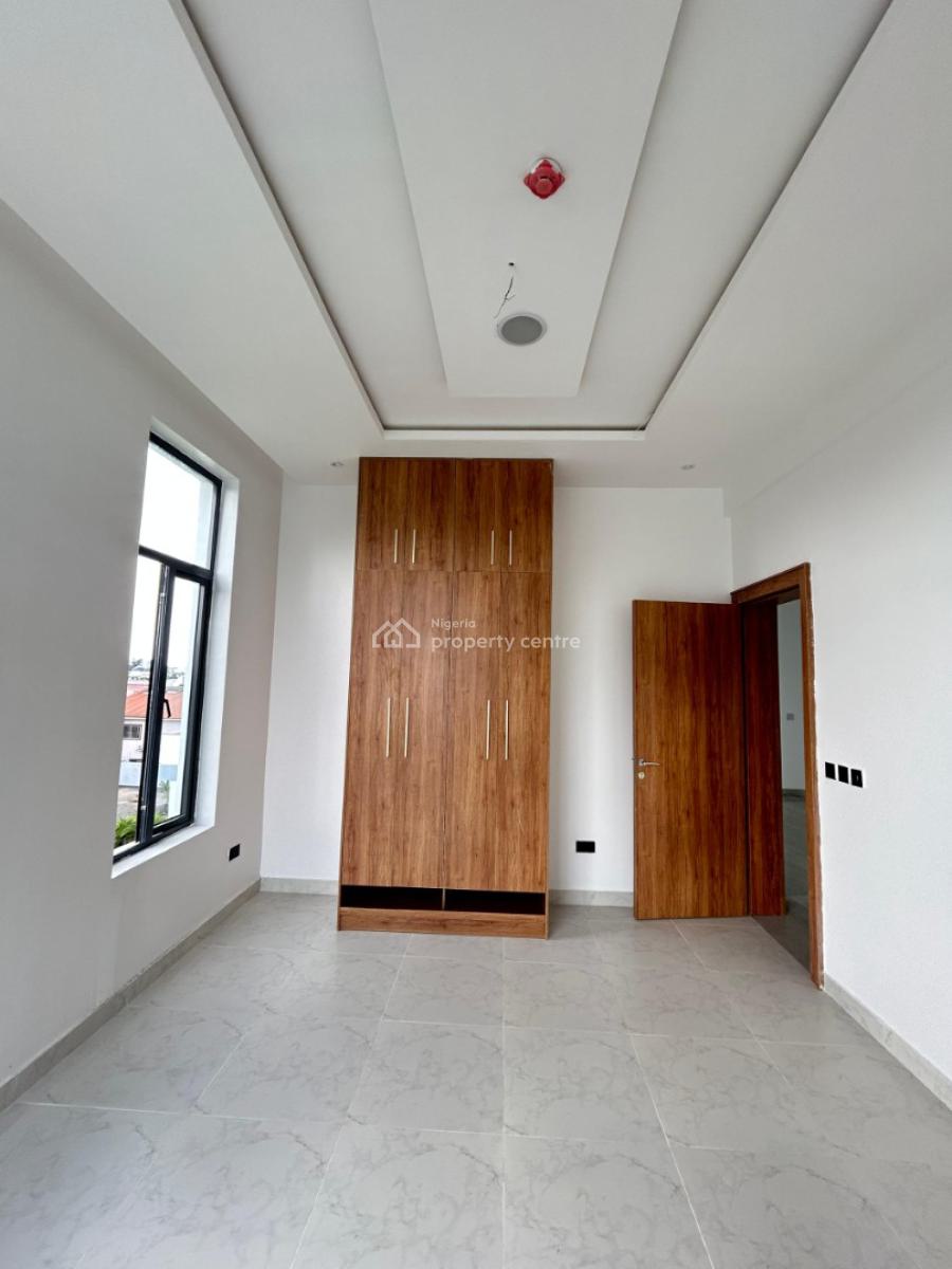 Newly Built Serviced 2bedroom Flat with Swimming Pool, Lekki Phase 1, Lekki, Lagos, Flat / Apartment for Rent