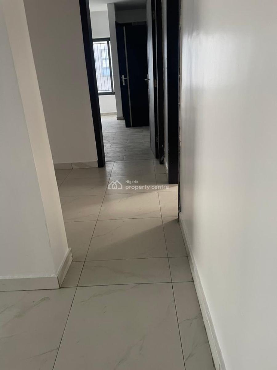 Fully Service 3 Bedroom Flat with Bq, By P Mobolaji Johnson Estate, Lekki Phase 1, Lekki, Lagos, House for Rent