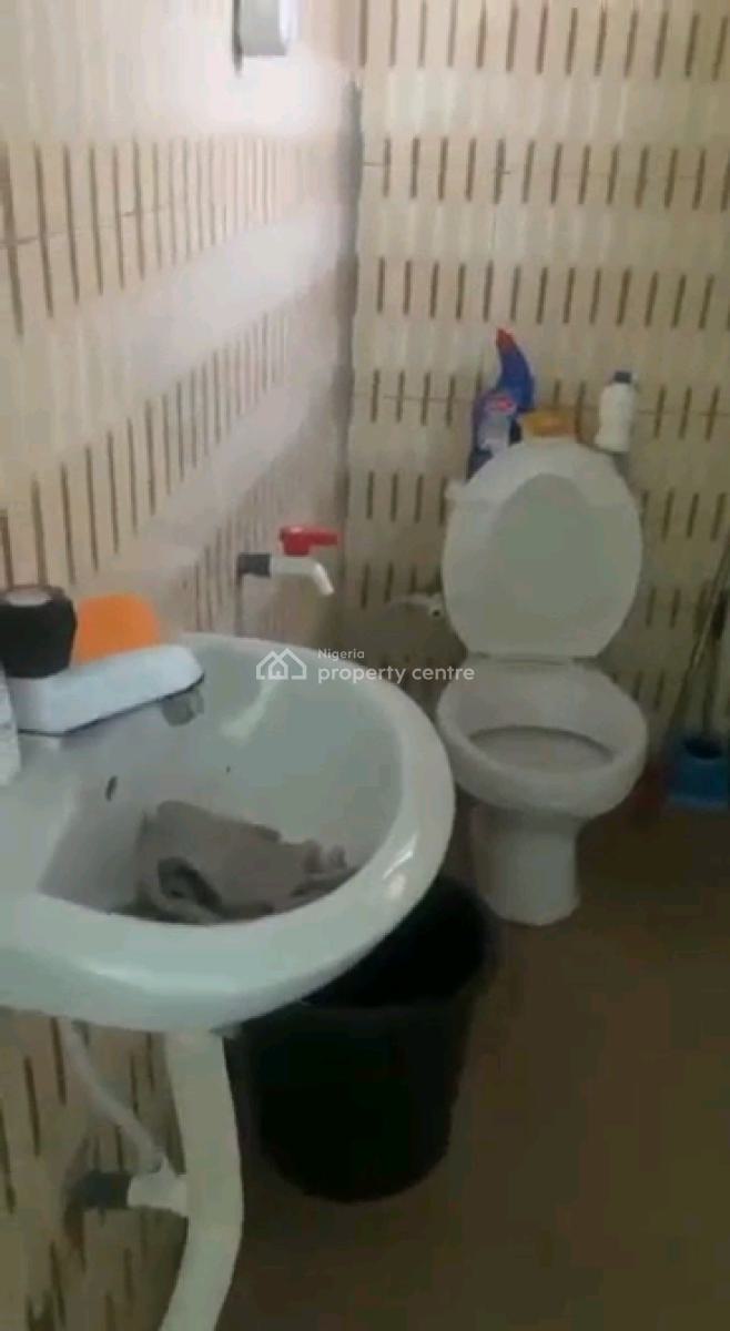 Standard and Executive Mini Flat in a Gated Compound., Makoko, Adekunle Axis, Alagomeji, Yaba, Lagos, Mini Flat (room and Parlour) for Rent