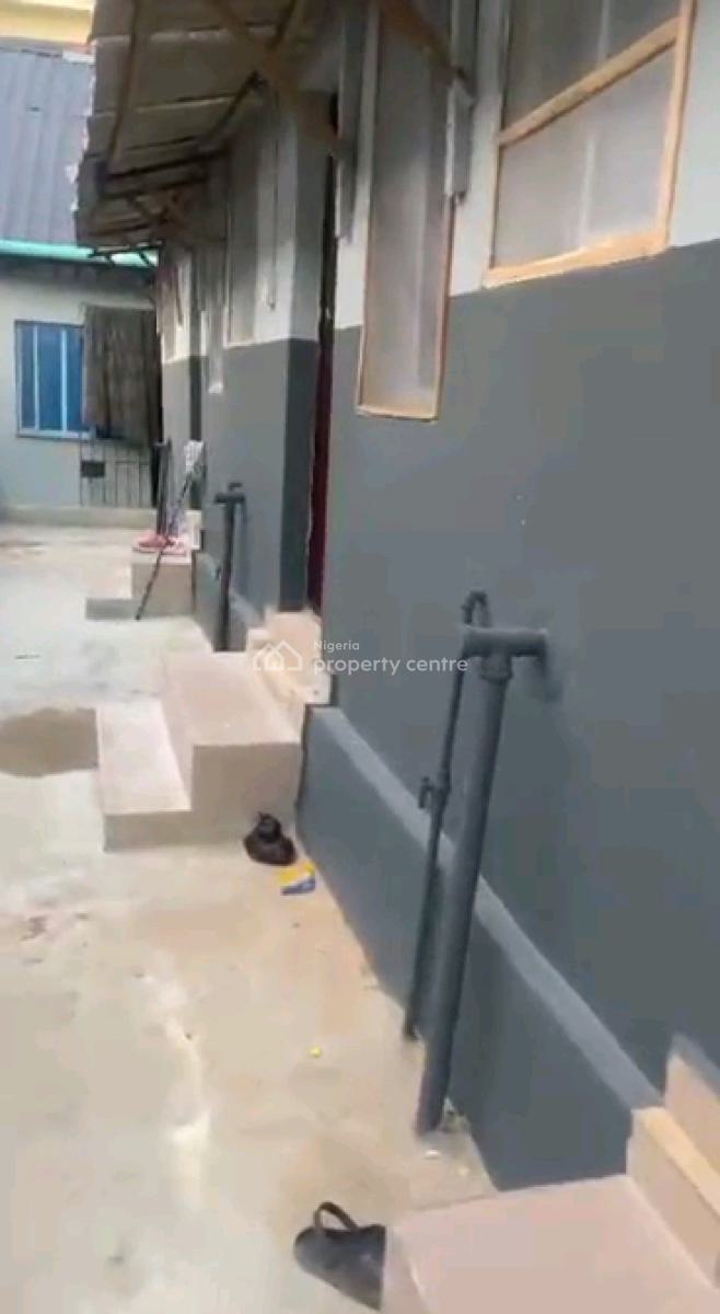 Standard and Executive Mini Flat in a Gated Compound., Makoko, Adekunle Axis, Alagomeji, Yaba, Lagos, Mini Flat (room and Parlour) for Rent