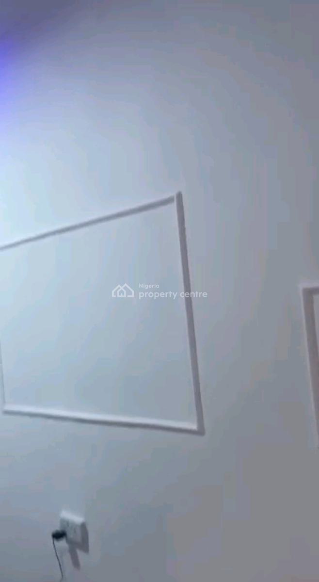 Standard and Executive Mini Flat in a Gated Compound., Makoko, Adekunle Axis, Alagomeji, Yaba, Lagos, Mini Flat (room and Parlour) for Rent