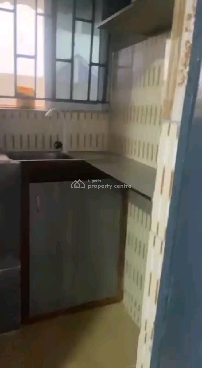 Standard and Executive Mini Flat in a Gated Compound., Makoko, Adekunle Axis, Alagomeji, Yaba, Lagos, Mini Flat (room and Parlour) for Rent