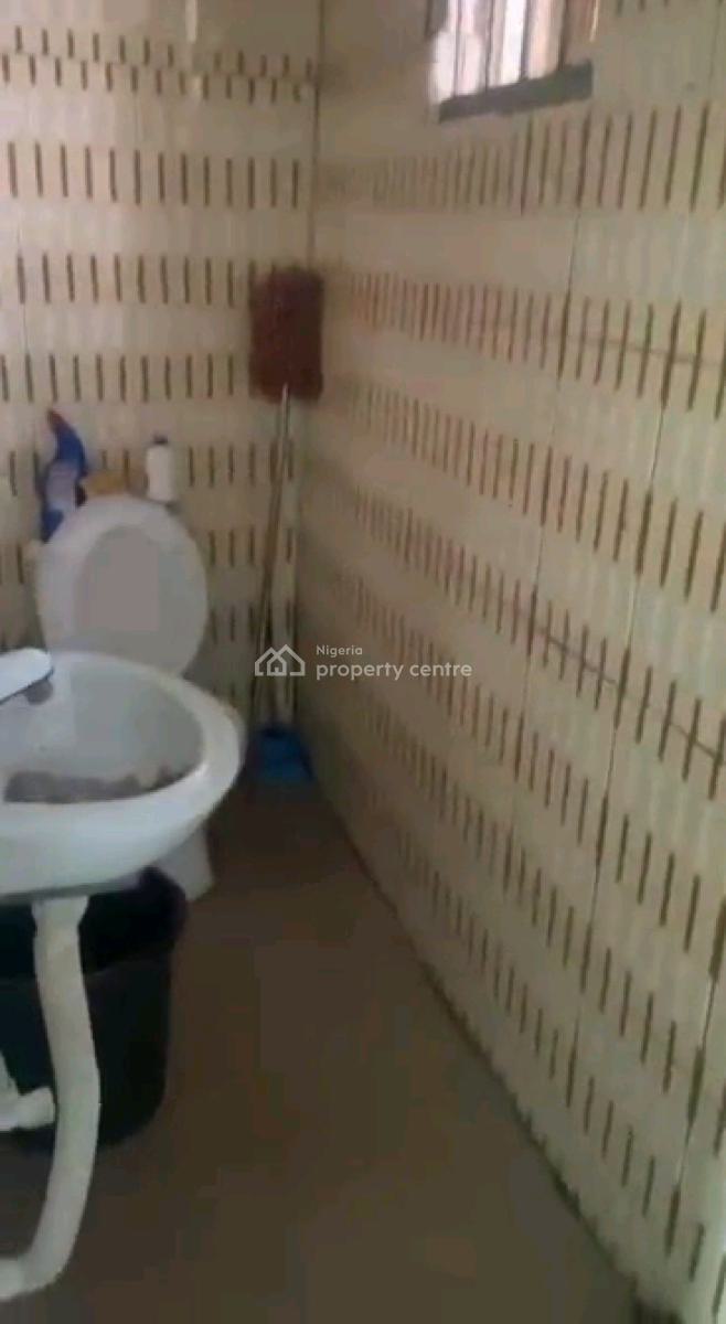 Standard and Executive Mini Flat in a Gated Compound., Makoko, Adekunle Axis, Alagomeji, Yaba, Lagos, Mini Flat (room and Parlour) for Rent