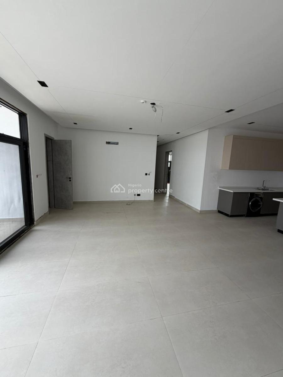 Tastefully Finished 3 Bedroom Flat ( Serviced), Lekki Phase 1, Lekki, Lagos, Flat / Apartment for Sale