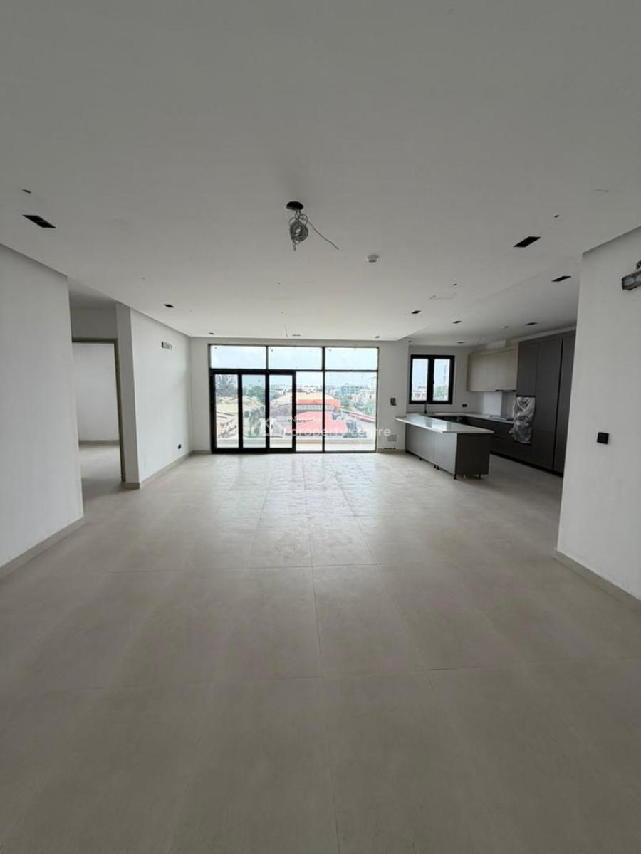 Tastefully Finished 3 Bedroom Flat ( Serviced), Lekki Phase 1, Lekki, Lagos, Flat / Apartment for Sale