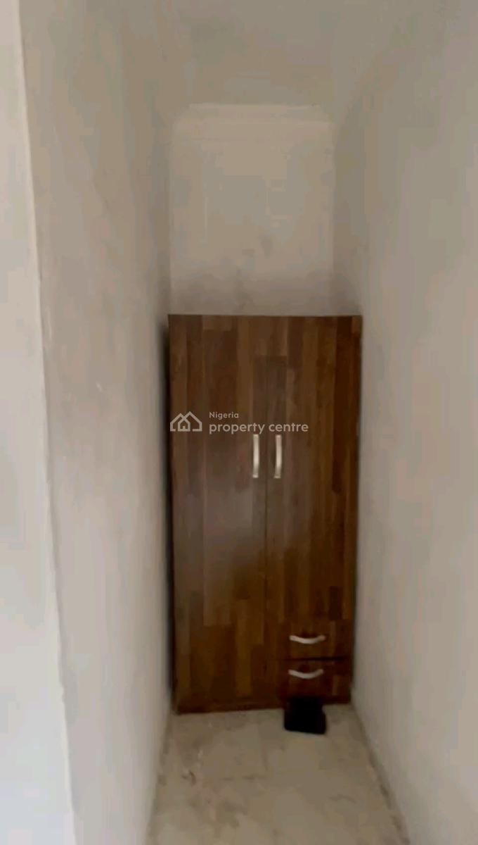 a Newly Built and Standard Roomself Contain, Groundfloor, Apata Street, Shomolu, Lagos, Self Contain (single Rooms) for Rent