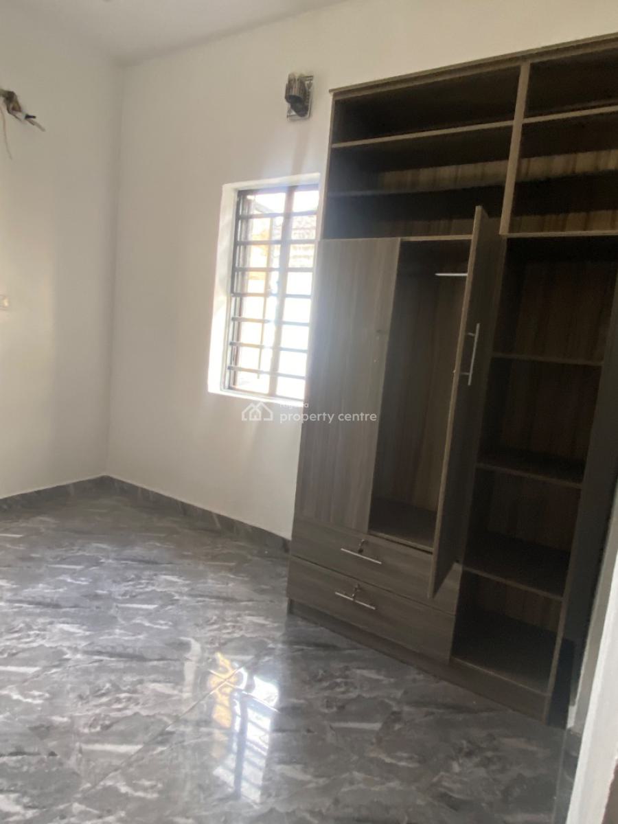 Luxury 2 Bedroom Flat with Prepaid Meter, Chevron, Lekki, Lagos, Flat / Apartment for Rent