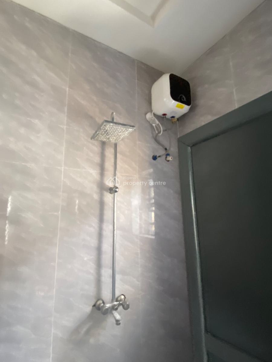 Luxury 2 Bedroom Flat with Prepaid Meter, Chevron, Lekki, Lagos, Flat / Apartment for Rent