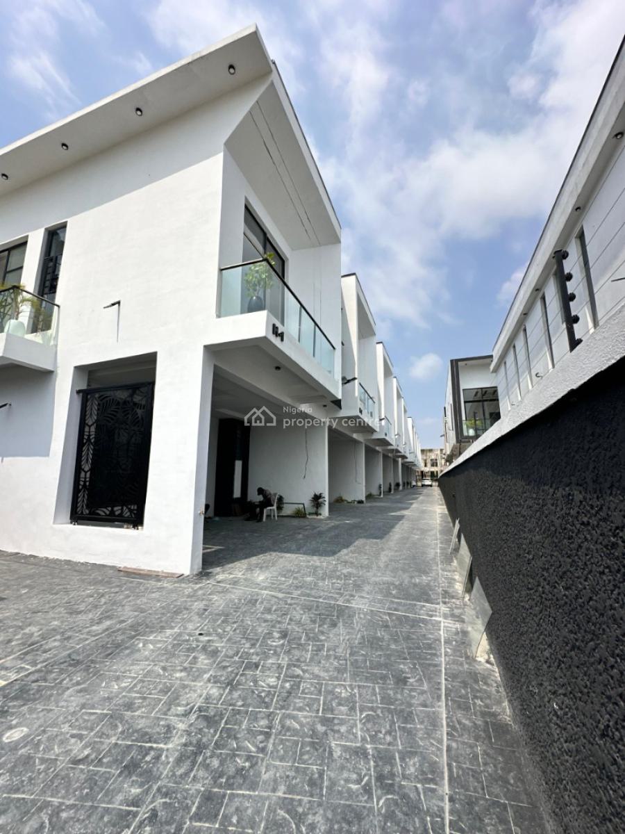 Contemporary Designed 3 Bedroom Terraced Duplexes, Ikota, Lekki, Lagos, Terraced Duplex for Sale