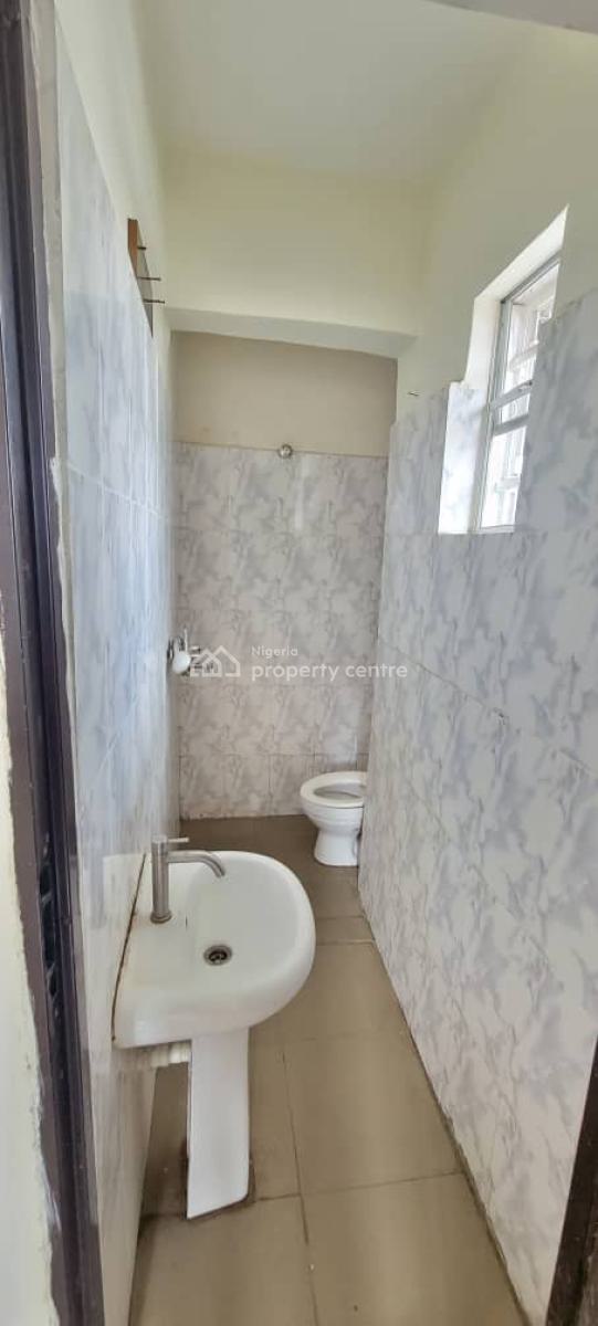Spacious and Sharp 2 Bedroom Flat, Thomas Estate, Ajah, Lagos, Flat / Apartment for Rent