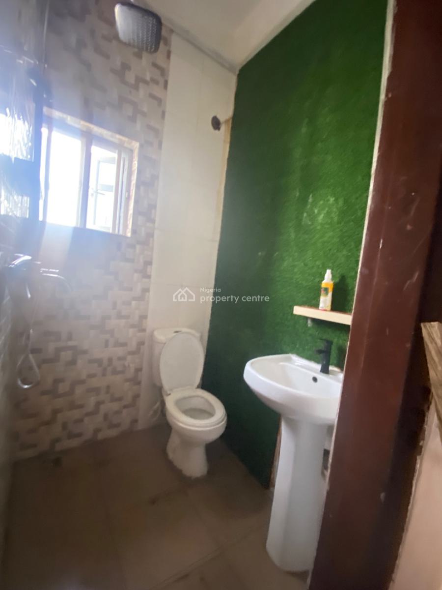 Lovely Sharp 2 Bedroom Flat with Inverter, Chevron, Lekki, Lagos, Flat / Apartment for Rent