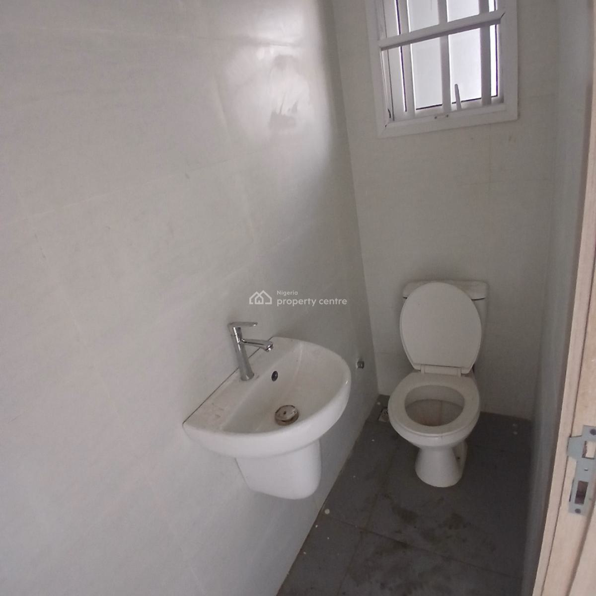 a Serene 3 Bedroom Terrace Duplex + Bq + Home Office, Chevron, New Road, Lekki, Lagos, Terraced Duplex for Rent