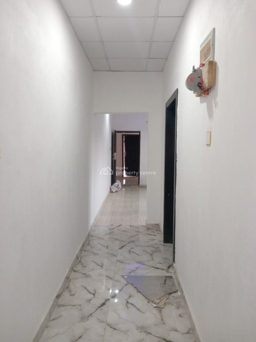 2 Bedroom Flat Upstairs All Room Ensuite, Ogombo, Ajah, Lagos, Flat / Apartment for Rent