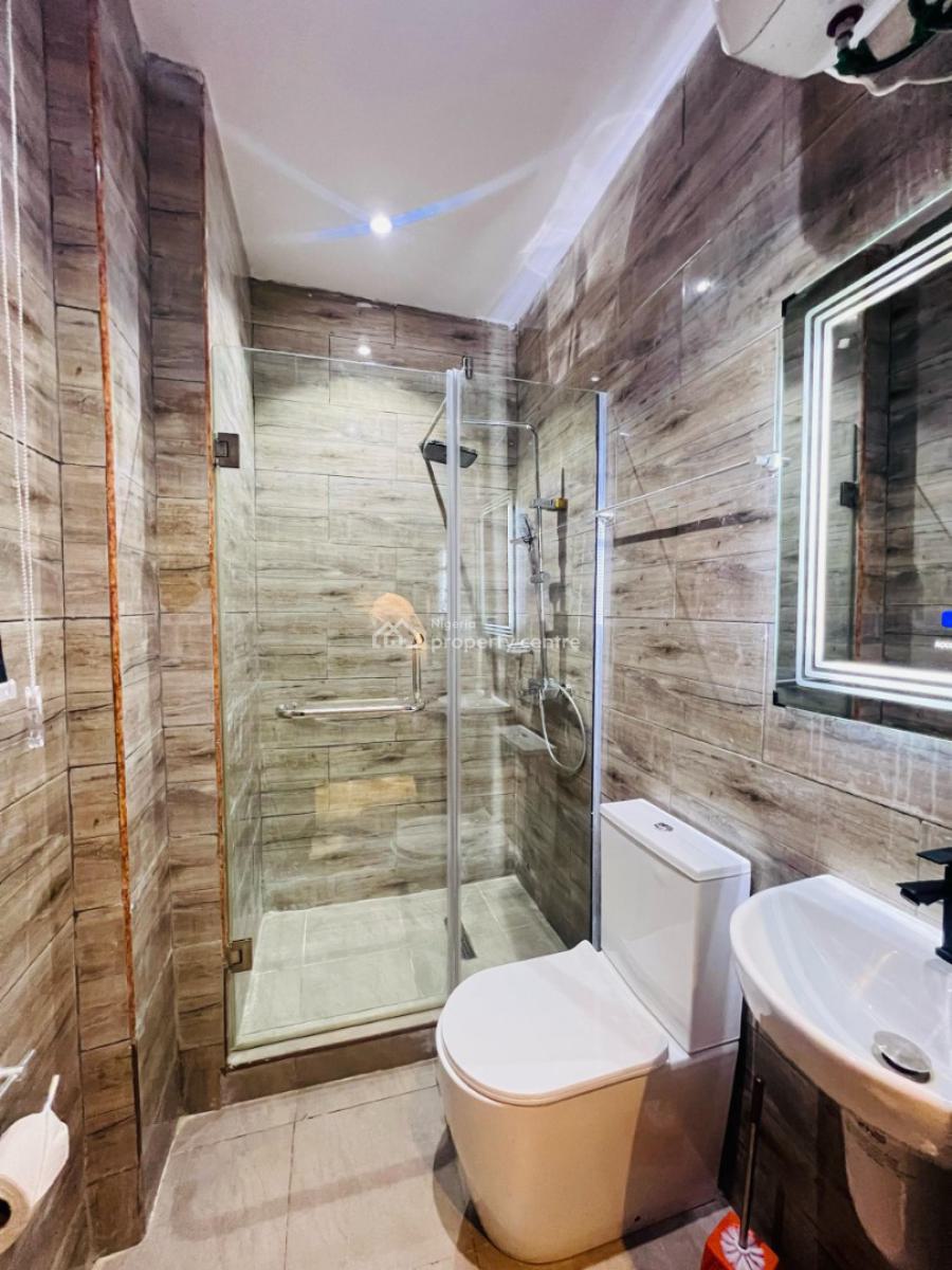 Luxury 2 Bedroom Apartment, Lekki Phase 1, Lekki, Lagos, Flat / Apartment Short Let