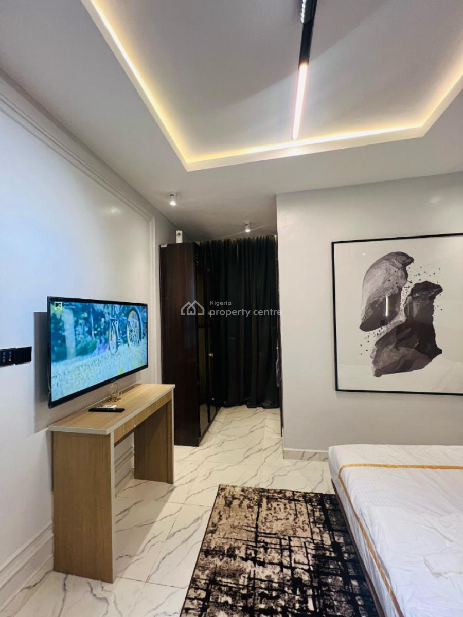 Luxury 2 Bedroom Apartment, Lekki Phase 1, Lekki, Lagos, Flat / Apartment Short Let