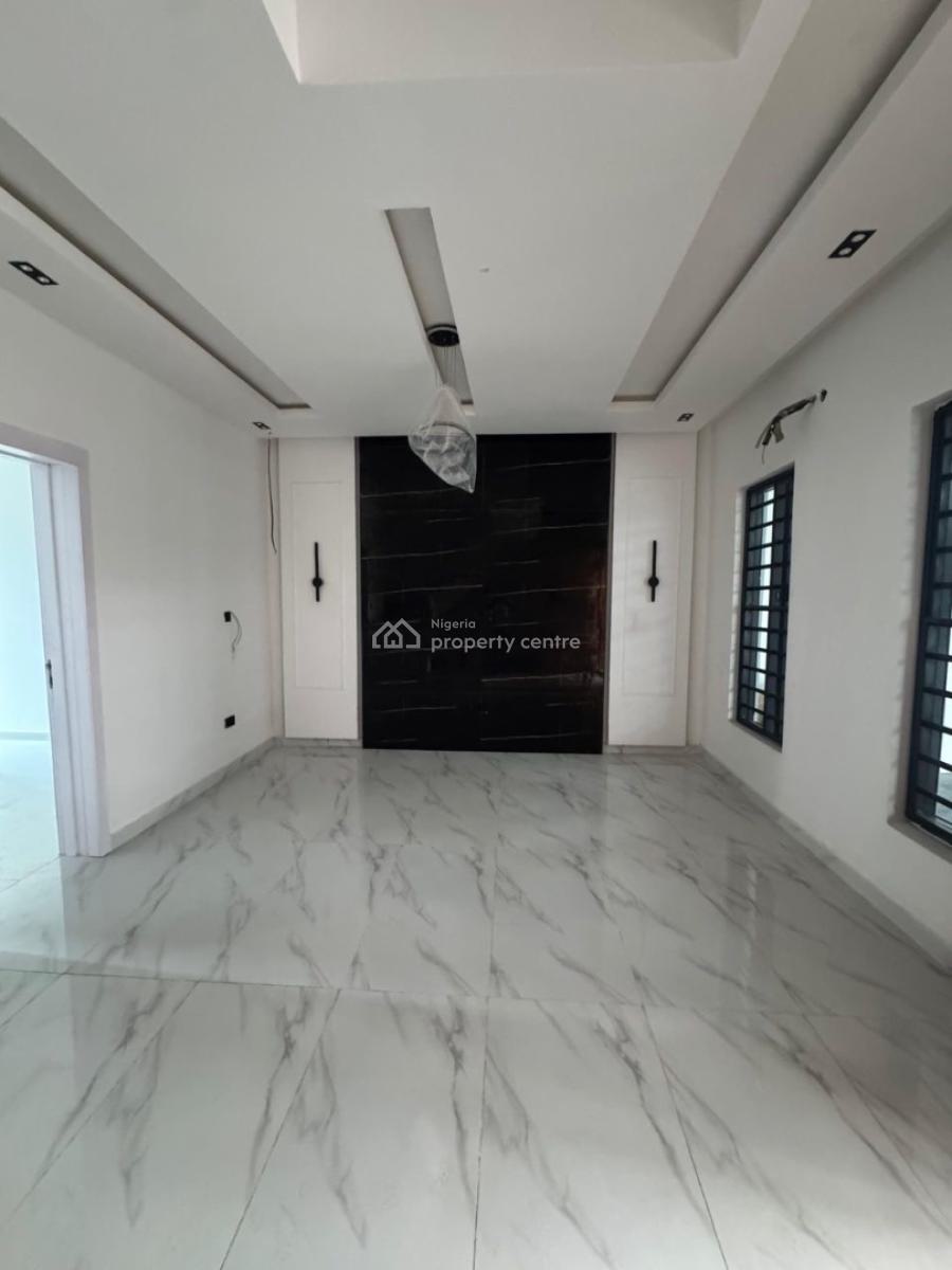 Luxurious 4-bedroom Terrace Offers The Perfect Blend of Comfort, Ikota, Lekki, Lagos, Terraced Duplex for Sale