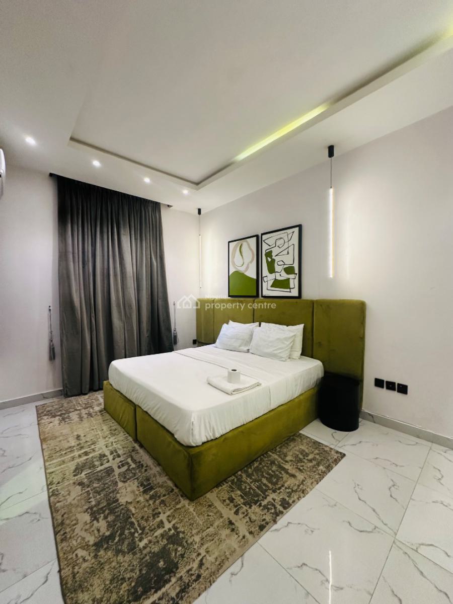 Nicely Built 1 Bedroom Apartment, Lekki Phase 1, Lekki, Lagos, Flat / Apartment Short Let