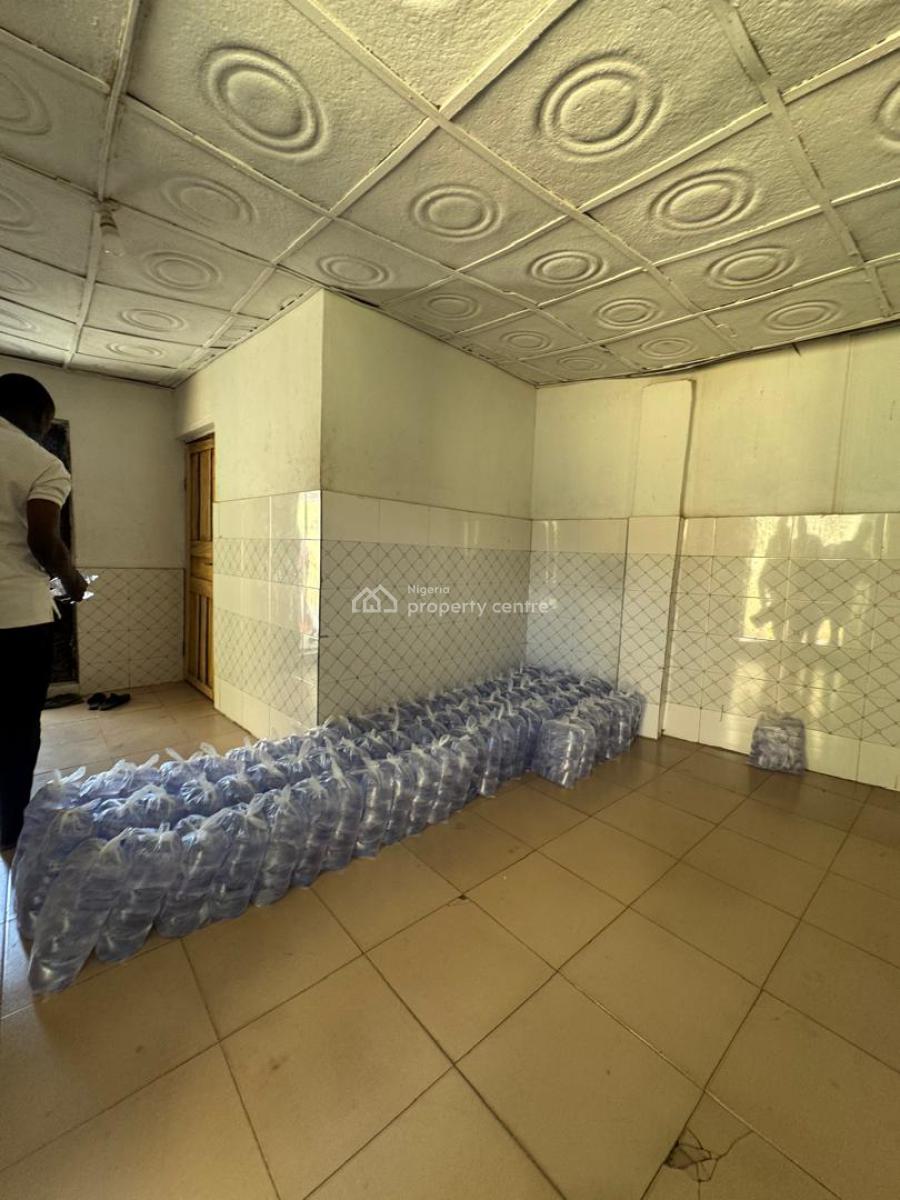 Functioning Pure Water Factory, Orogun, Off Ojoo Road, Ibadan, Oyo, Factory for Sale