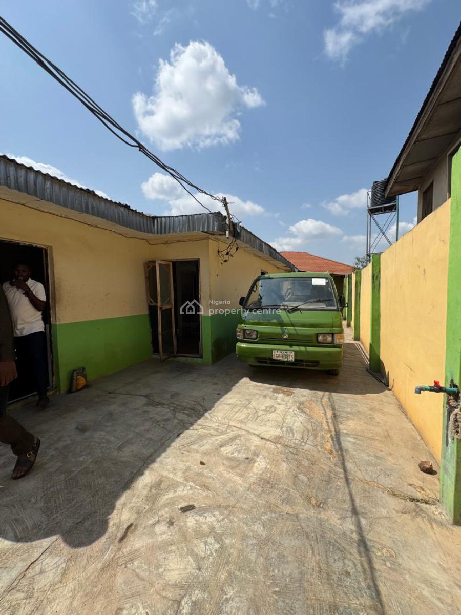 Functioning Pure Water Factory, Orogun, Off Ojoo Road, Ibadan, Oyo, Factory for Sale