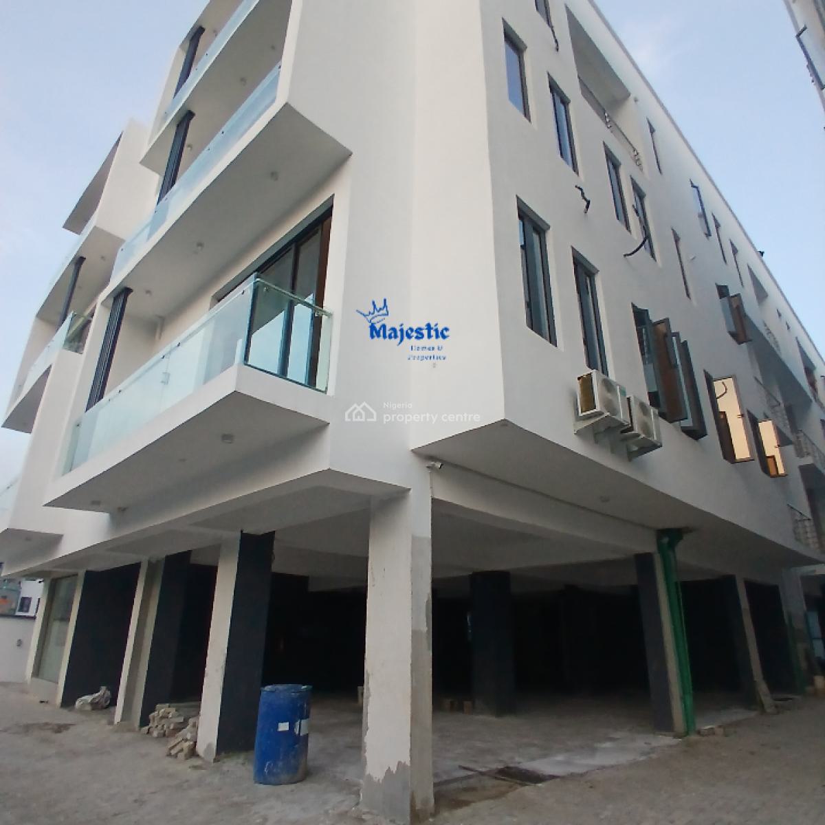 a Beautiful 2 Bedroom Apartment in Serene Estate in Ikate-lekki, Ikate, Lekki, Lagos, Block of Flats for Sale