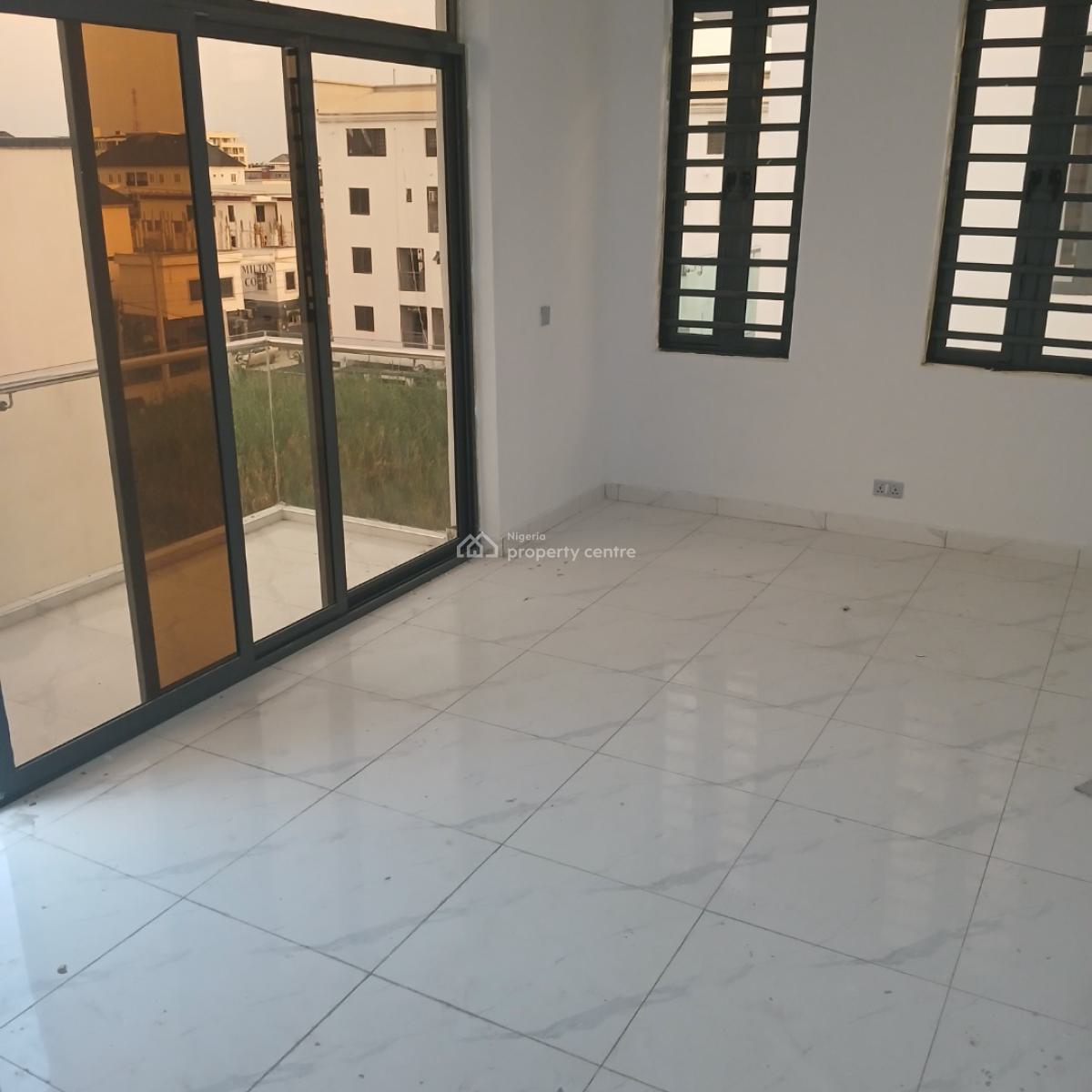 a Beautiful 2 Bedroom Apartment in Serene Estate in Ikate-lekki, Ikate, Lekki, Lagos, Block of Flats for Sale
