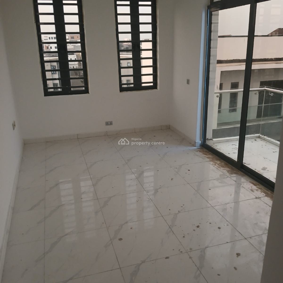 a Beautiful 2 Bedroom Apartment in Serene Estate in Ikate-lekki, Ikate, Lekki, Lagos, Block of Flats for Sale