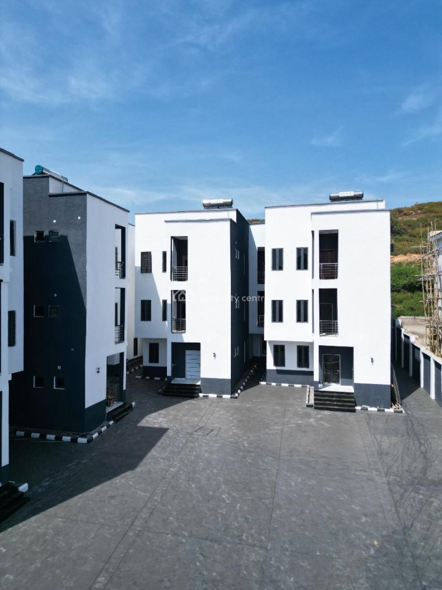 4 Bedroom Terrace Duplex, Guzape District, Abuja, Terraced Duplex for Sale