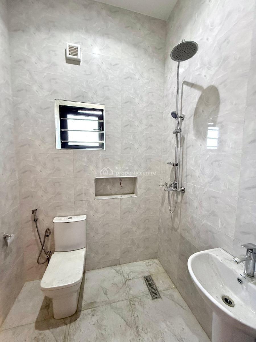 4 Bedroom Terrace Duplex, Guzape District, Abuja, Terraced Duplex for Sale