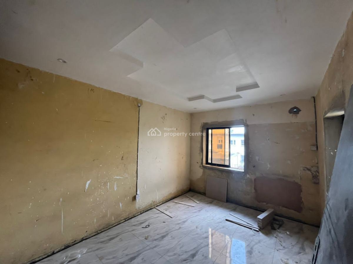 Renovated 4 Bedroom Apartment on The First Floor, Lsdpc Estate, Omole Phase 1, Ikeja, Lagos, Flat / Apartment for Rent