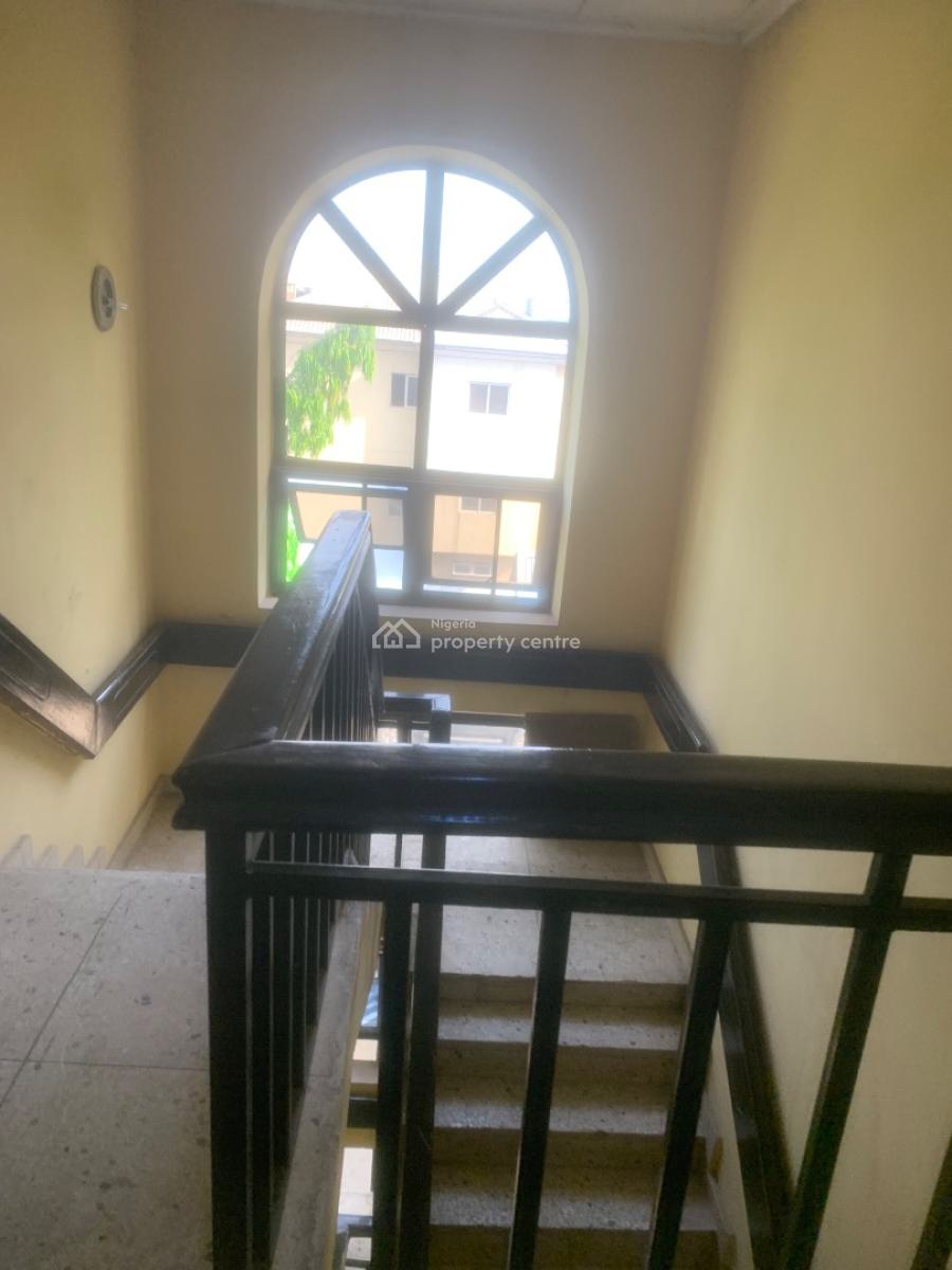 3 Bedroom Apartment with Bq, Close to Promel Hotel, Wuse 2, Abuja, Flat / Apartment for Rent