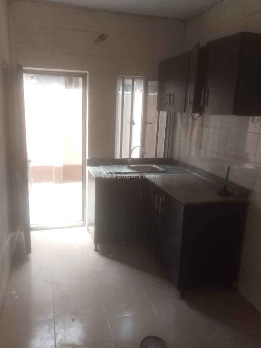Ground Floor 3 Bedroom Flat with All Rooms Ensuite, Maryland, Lagos, Flat / Apartment for Rent