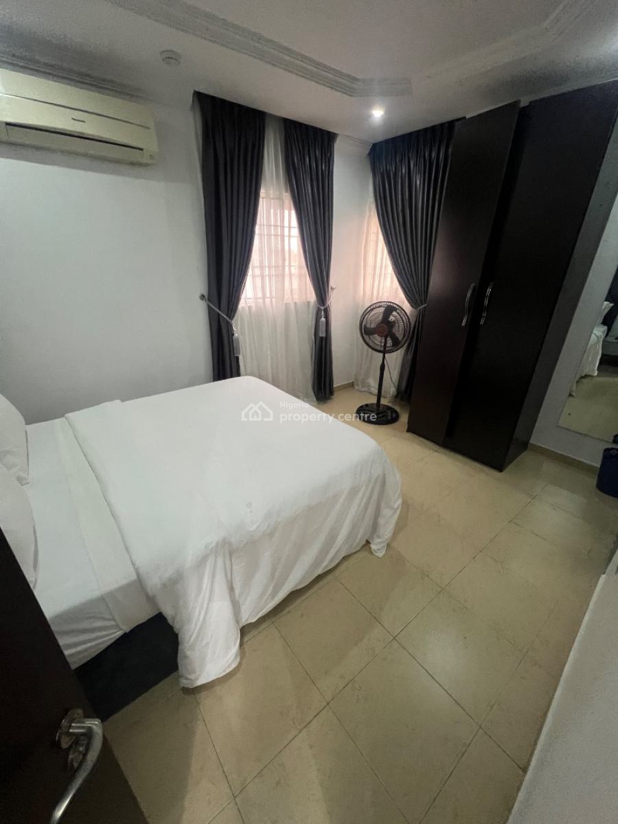 Serviced Luxury 2-bedroom Apartment with Steady Electricity, Lekki Phase 1, Lekki, Lagos, Flat / Apartment for Rent