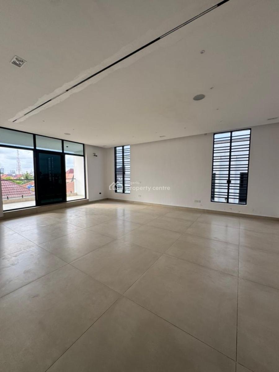 Gigantic 5 Bedroom with Spacious Ensuite Rooms,rooftop Terrace, Cinema, Spacious Ensuite Rooms,rooftop Terrace, Cinema,swimming Pool,bq & Gym, Lekki Phase 1, Lekki, Lagos, Detached Duplex for Sale