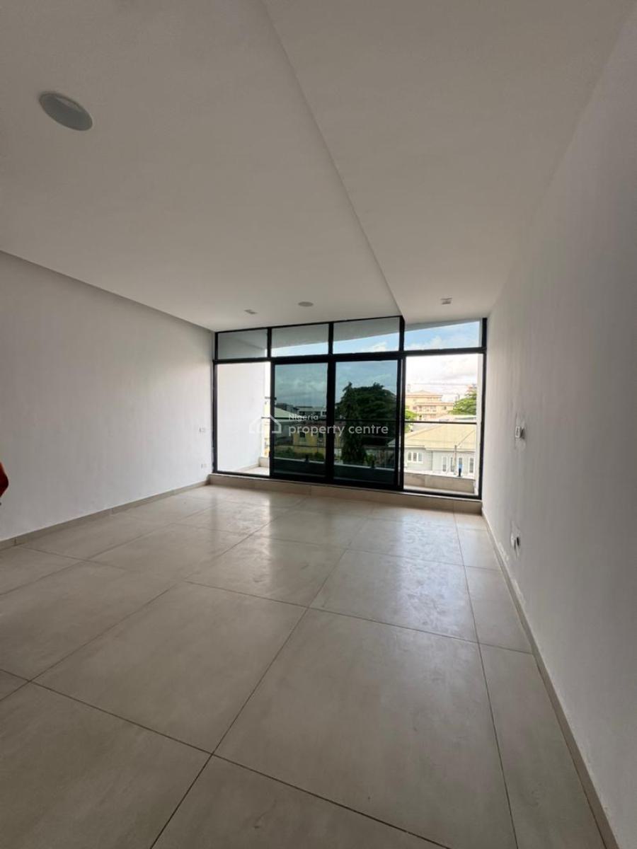 Gigantic 5 Bedroom with Spacious Ensuite Rooms,rooftop Terrace, Cinema, Spacious Ensuite Rooms,rooftop Terrace, Cinema,swimming Pool,bq & Gym, Lekki Phase 1, Lekki, Lagos, Detached Duplex for Sale