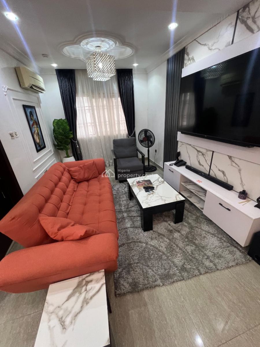 Serviced Luxury 3-bedroom Apartment with Steady Electricity, Lekki Phase 1, Lekki, Lagos, Flat / Apartment for Rent