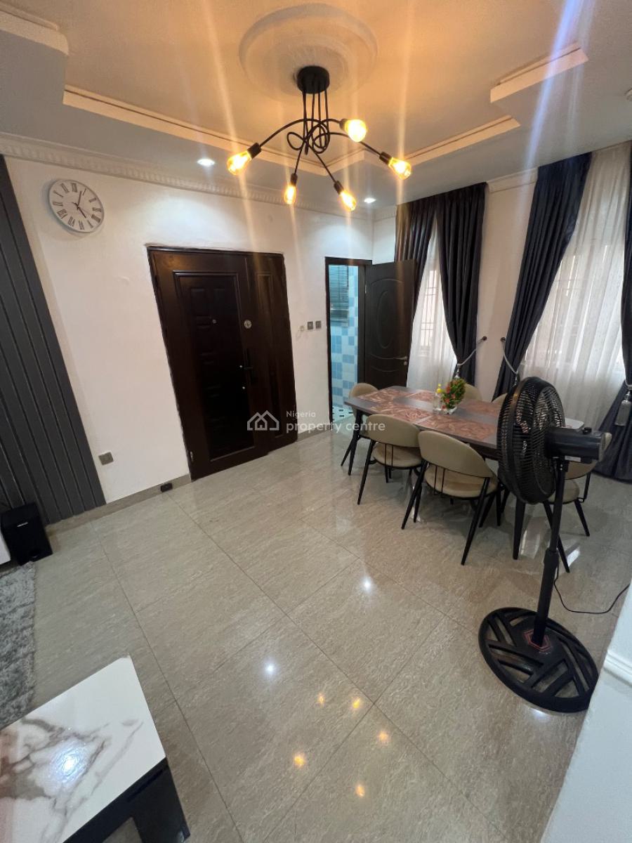Serviced Luxury 3-bedroom Apartment with Steady Electricity, Lekki Phase 1, Lekki, Lagos, Flat / Apartment for Rent
