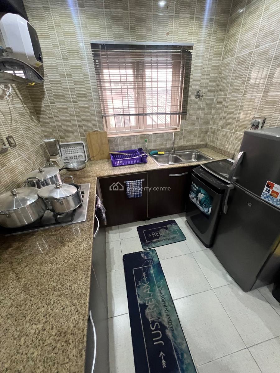 Serviced Luxury 3-bedroom Apartment with Steady Electricity, Lekki Phase 1, Lekki, Lagos, Flat / Apartment for Rent