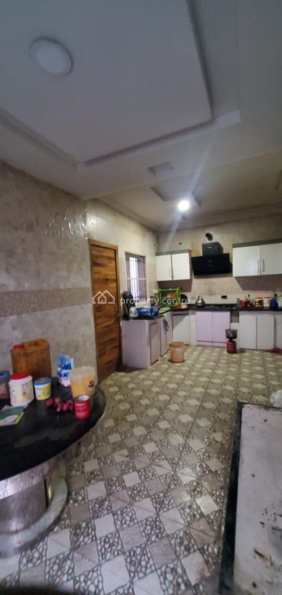 Luxury 5 Bedroom Semi Detached House with Bq in a Gated Estate, String Bay Estate, Ikate Elegushi, Lekki, Lagos, Semi-detached Duplex for Sale