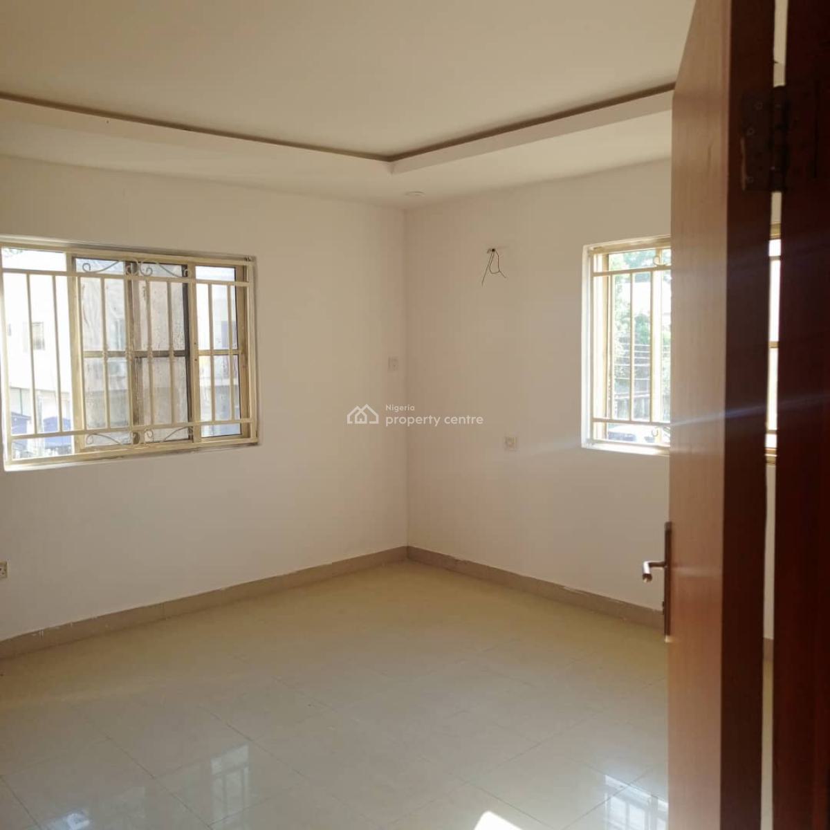 Renovated 2 Bedrooms Apartment, Olokonla, Ajah, Lagos, Flat / Apartment for Rent