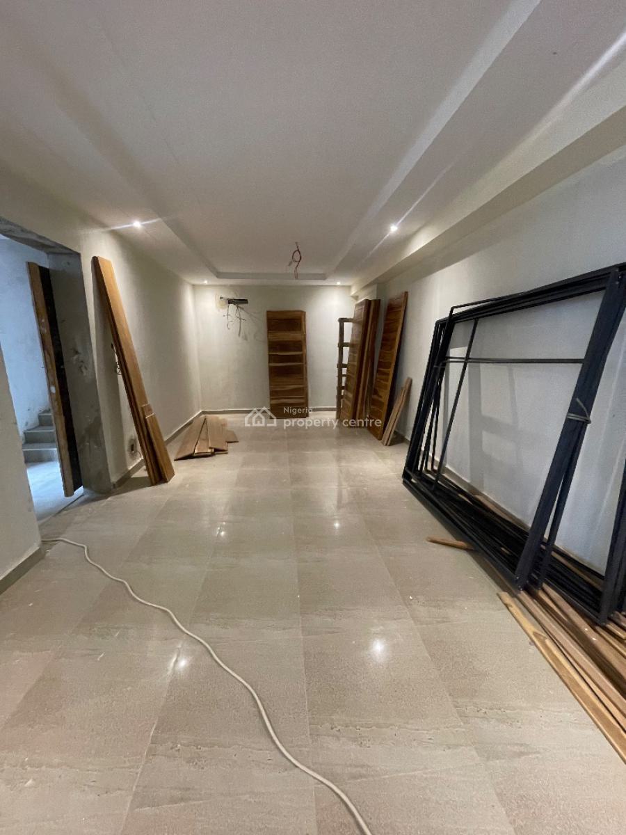 3 Bedroom Apartment + Bq, Lekki Phase 1, Lekki, Lagos, Flat / Apartment for Sale