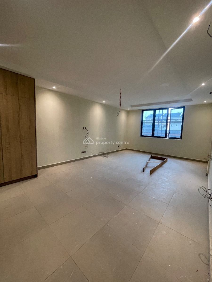 3 Bedroom Apartment + Bq, Lekki Phase 1, Lekki, Lagos, Flat / Apartment for Sale