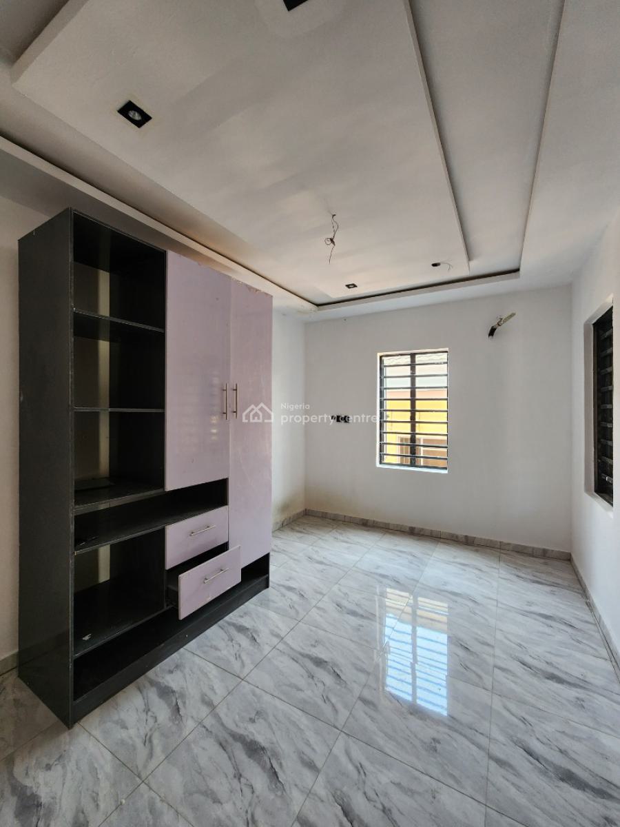 Nicely Built 4 Bedroom Semi Detached Duplex in a Secured Estat, Agungi, Lekki, Lagos, Semi-detached Duplex for Sale