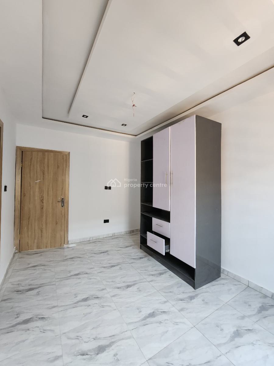 Nicely Built 4 Bedroom Semi Detached Duplex in a Secured Estat, Agungi, Lekki, Lagos, Semi-detached Duplex for Sale